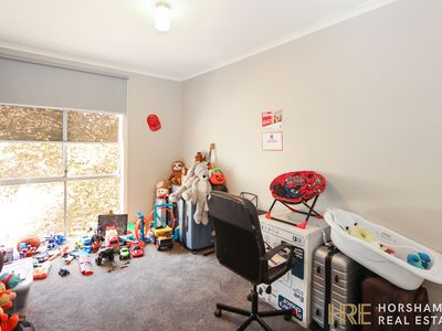 38A Federation Avenue, Horsham