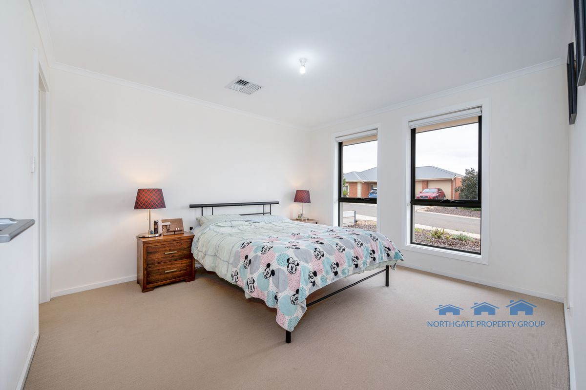 23 Highview Drive, Hillbank