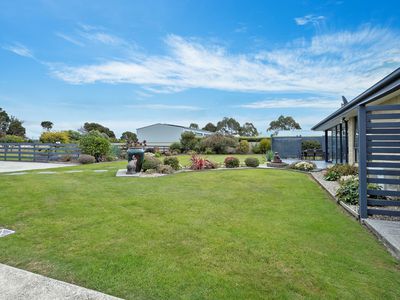 13 Sandy Crescent, Wynyard