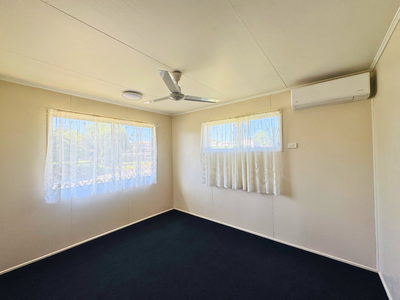 20 Bradman Street, Moranbah