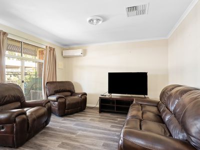 4 / 4 Ochiltree Street, Somerville