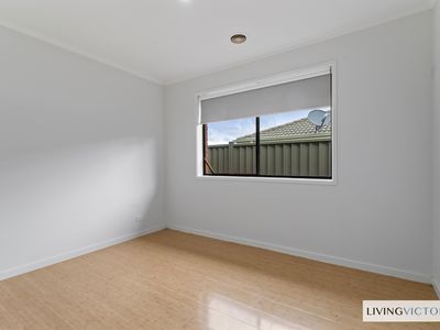 36 Tarcoola Avenue, Meadow Heights