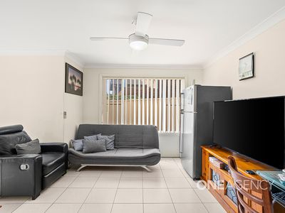 1/ 3 Chaffey Way, Albion Park