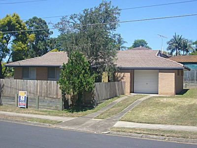 11 Milperra Road, Rochedale South
