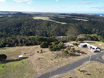 17 Banksia Street, Grassy