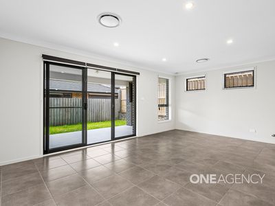 15 Narooma Street, Tullimbar