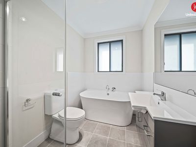 36 Fog Street, Austral