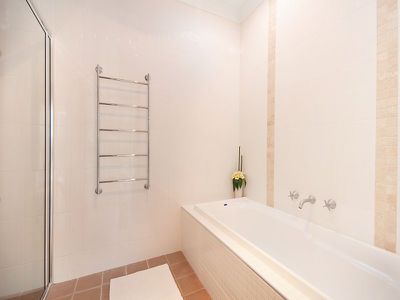 19B Lake Terrace West , Mount Gambier