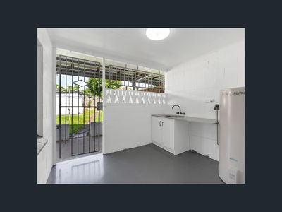 21 York Street, Whitfield