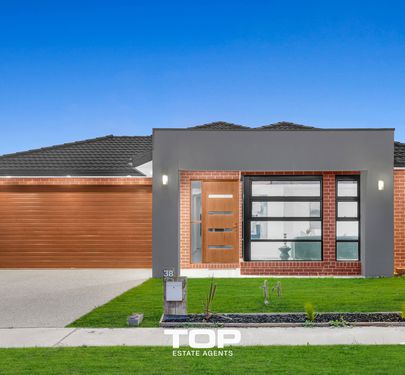 38 Bernardins St, Clyde North