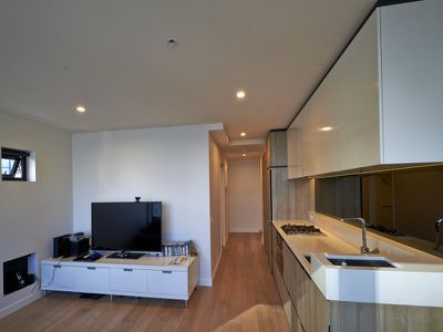1904 / 58 Clarke Street, Southbank