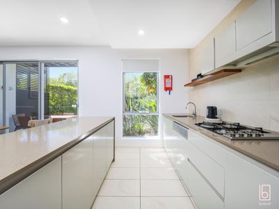 1602 Magenta Drive, Magenta