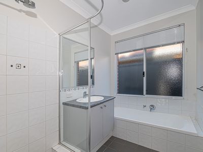25 Corsican Way, Canning Vale