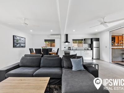 11 Pine Street, Flinders View
