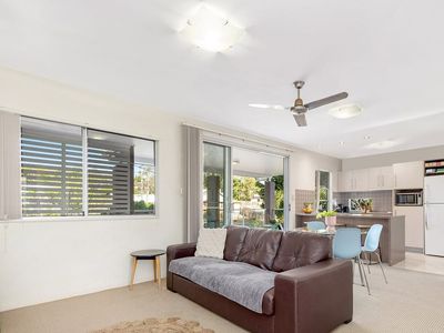 4 / 60 Aubigny Street, Annerley