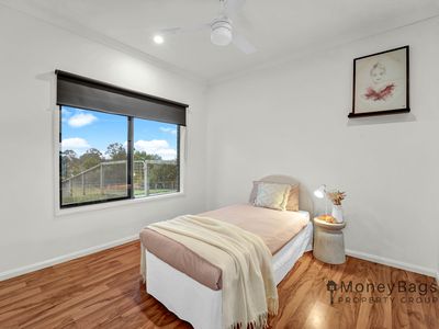 1-3 Sassafras Close, Woodhill