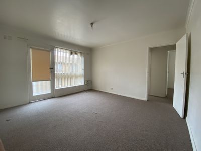 6 / 15 Beaumont Parade, West Footscray