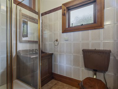 6 Brookes Crescent, Macedon