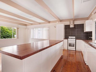 77 Booner Street, Hawks Nest