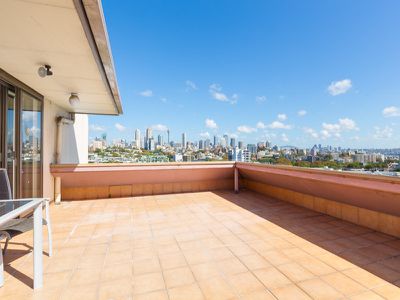 28 / 2 New McLean Street, Edgecliff