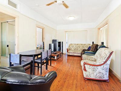 35 & 35A Addison Avenue, Lake Illawarra