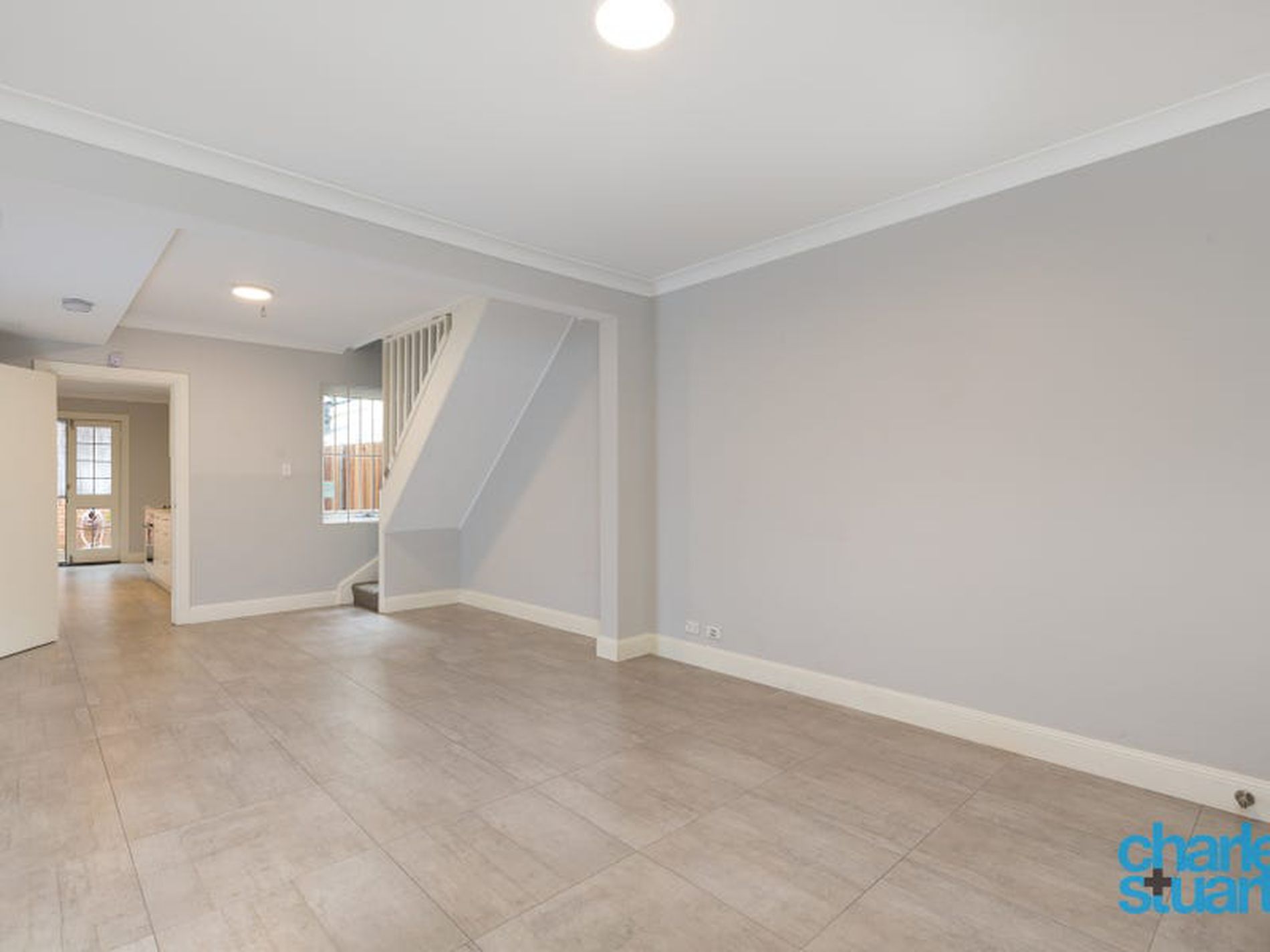 98 Crown Street, Woolloomooloo
