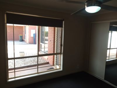 2 / 1 Narebar Street, Bell Park