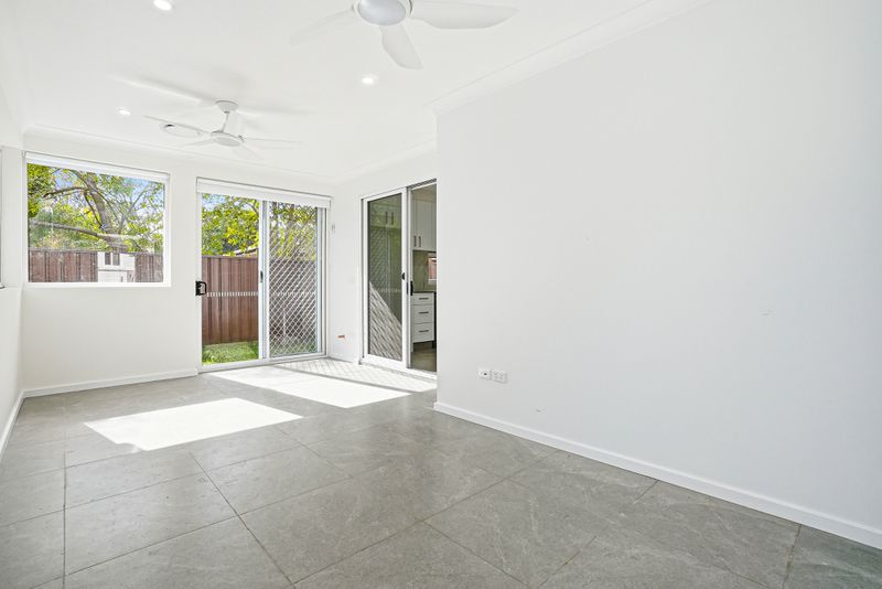 29A Elizabeth Crescent, Kingswood