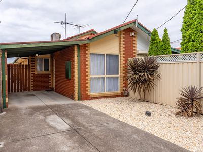 1 / 21 Wenlock Avenue , Altona Meadows