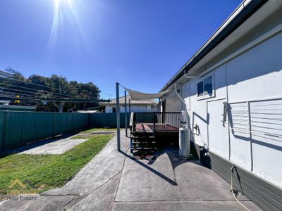 13 Douglas Avenue, Forster