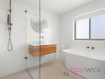 1 Rutherford Place, West Bathurst