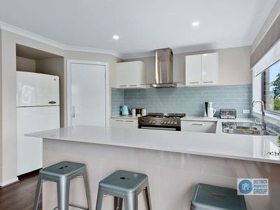 7 Maple Tree Boulevard, Mansfield
