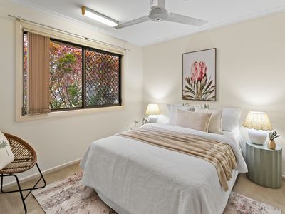 7 LEANNE CLOSE, Woree