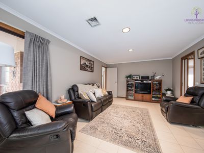 8 Yandina Road, Hoppers Crossing