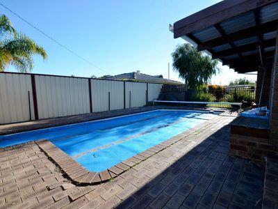 29 Romney Way, Parkwood