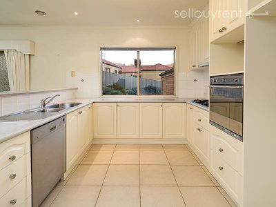 23 FLORENCE CRESCENT, Albury