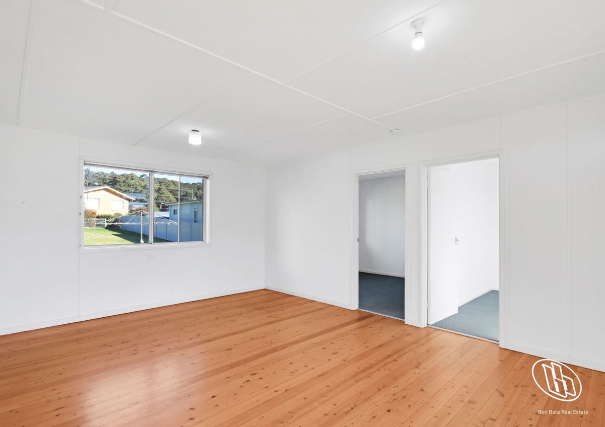 24 Myuna  Street, Dalmeny