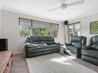 7 Moyenne Crescent, Varsity Lakes