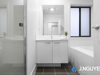 17 Fluskey Street, Denham Court