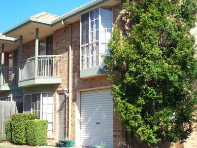 21 / 1162 Cavendish Road, Mount Gravatt East