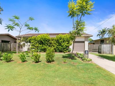 6 Coreen Avenue, Tewantin