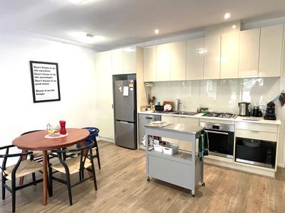 101 / 60 Autumn Terrace, Clayton South