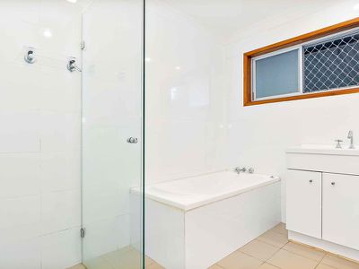4 Qui Court, Ocean Shores