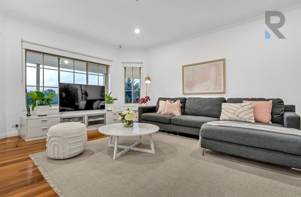 35 The Ridge, Oaklands Junction