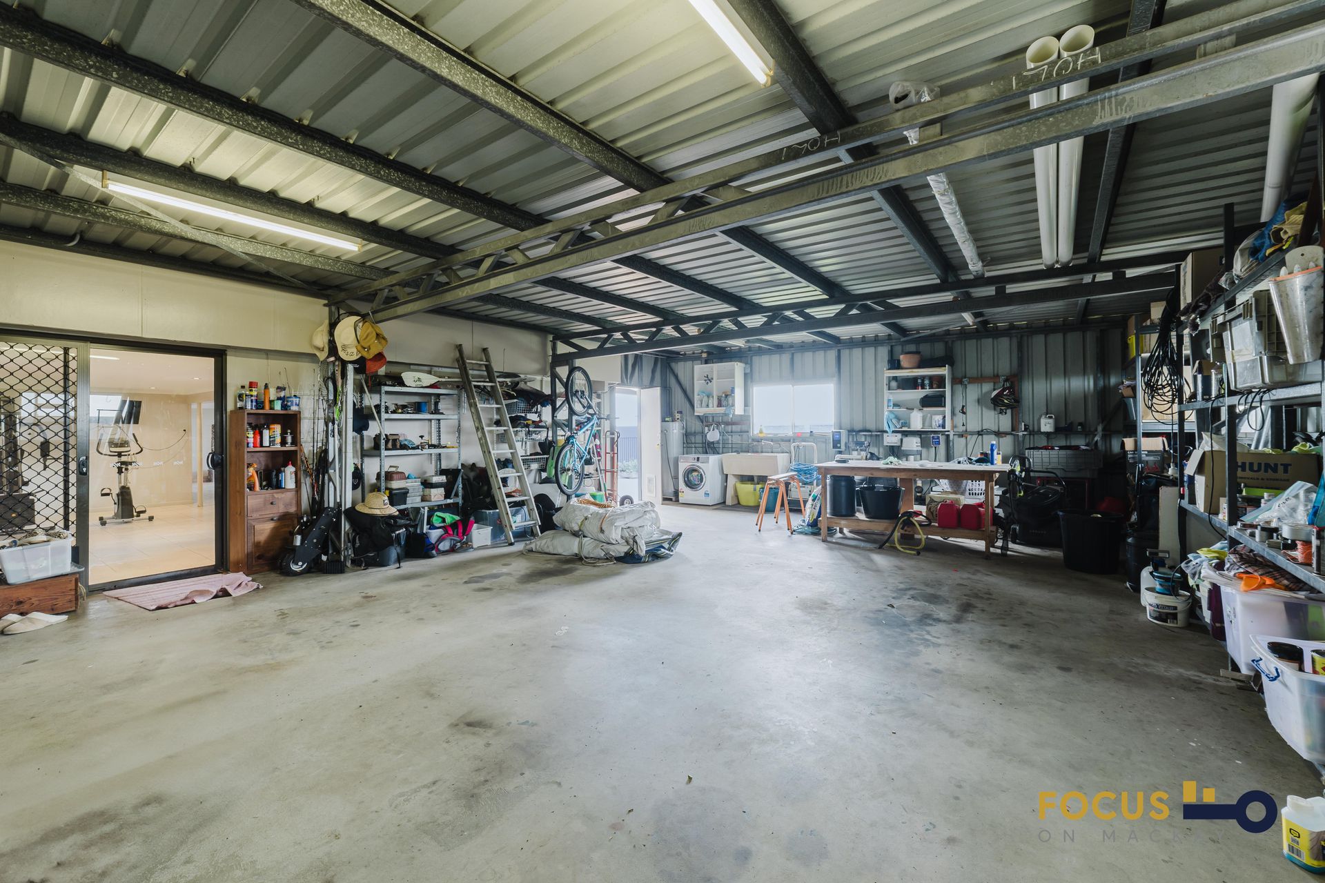 1123 Bruce Highway, Farleigh