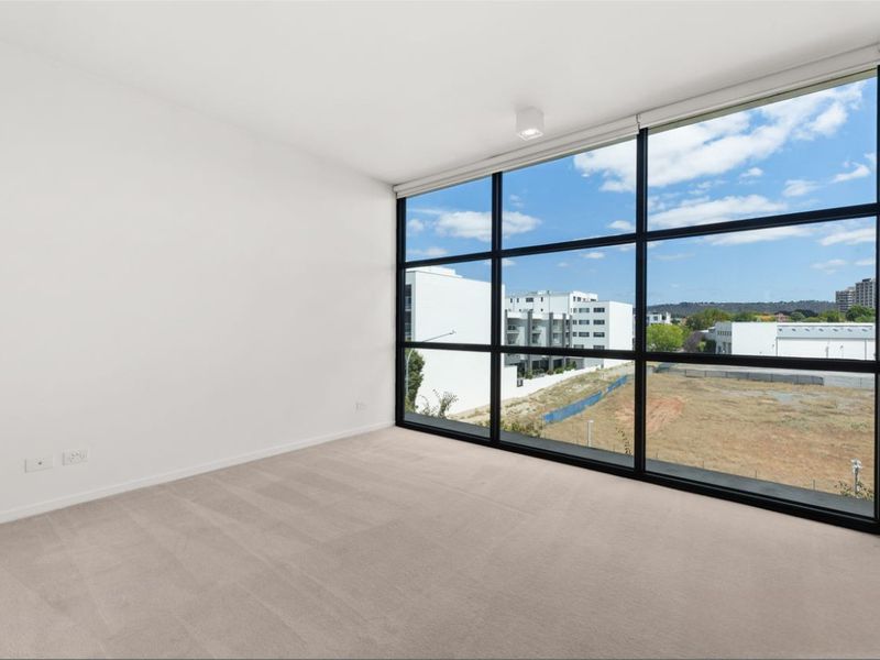 15 / 31 Eastlake Parade, Kingston