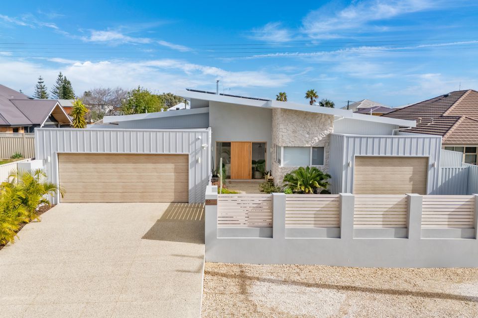 63 MURDOCH DRIVE, Singleton
