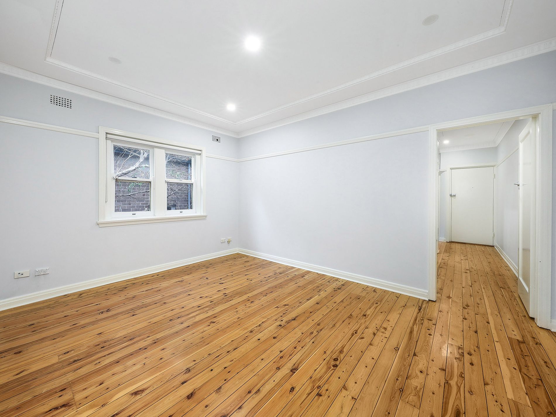 4 / 9 Brae Street, Bronte