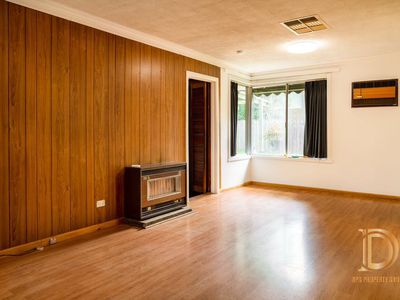 3 Monaro Close, Wantirna South