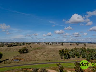 2L Sandy Pines Road, Dubbo